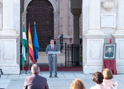    Sergio Romero, portavoz de Ciudadanos, se dirige a los presentes en el acto de homenaje a Blas Infante