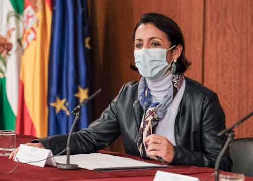  Marta Bosquet, presidenta del Parlamento, presenta el encuentro organizado hoy entre el Foro Profesional por la Infancia en Andaluca y la Cmara andaluza