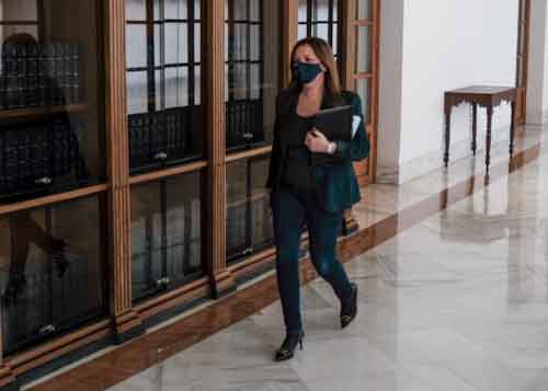 ngela Mulas, diputada de Vox en Andaluca, se dirige a la Comisin de Investigacin 