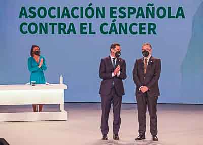 Medalla de Andaluc�a a la Investigaci�n, Ciencia y Salud, para la Asociaci�n Espa�ola contra el C�ncer 